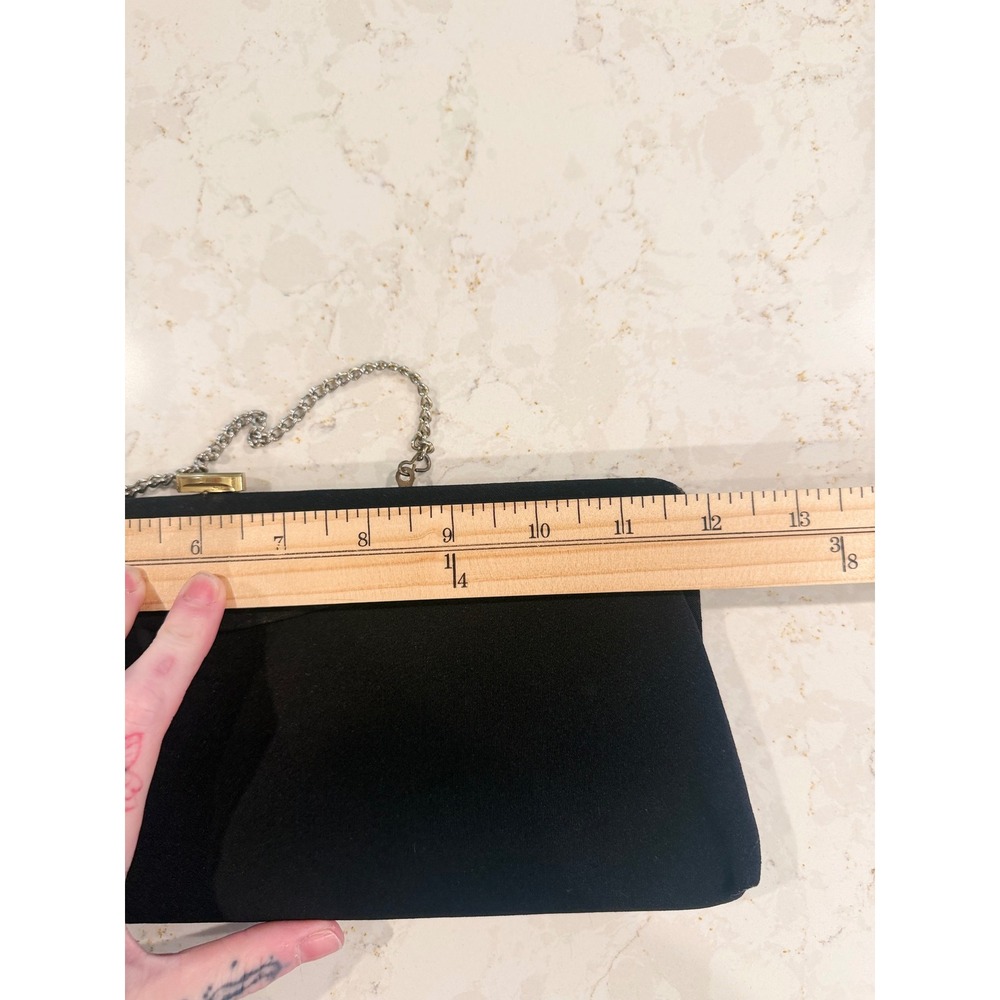 Vintage Black Fabric Clutch Handbag with Silver Chain Strap and Peach Lining - Picture 6 of 8